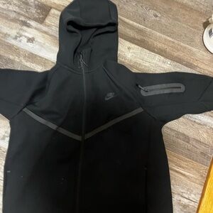 Nike Black Full-Zip Jacket with Sleeve Pocket